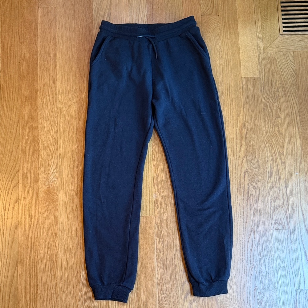 Nukutavake Spain designer boy jogger